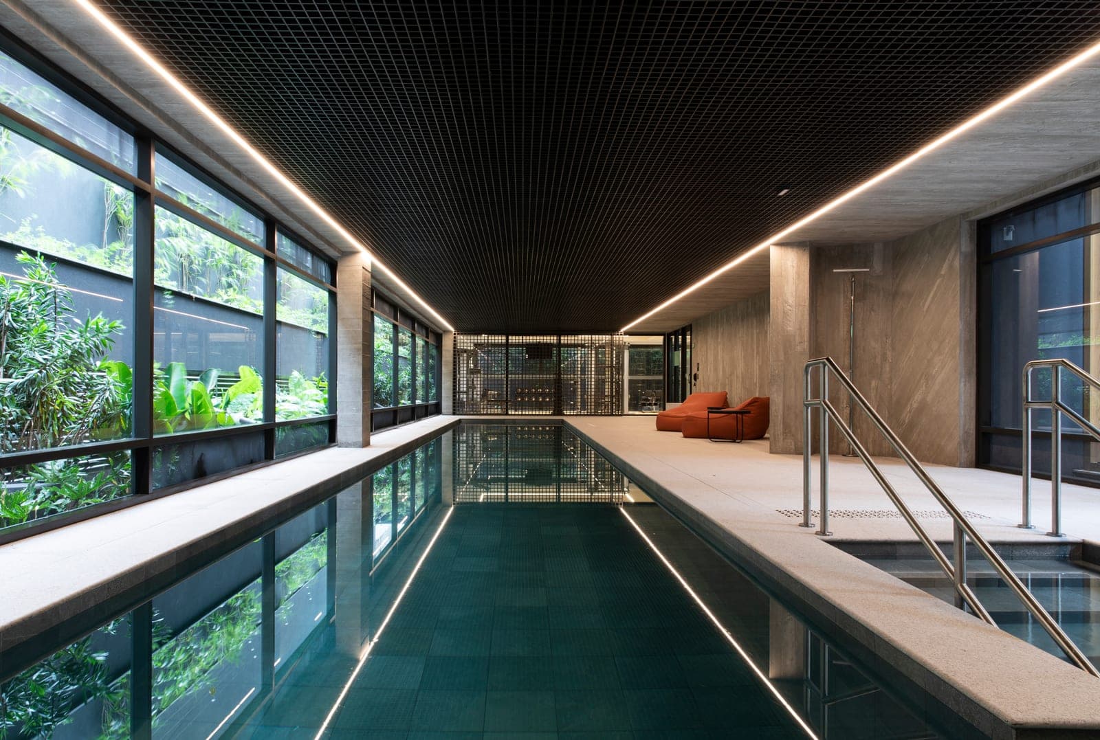 Leopoldo 1201, piscina coberta, outra vista